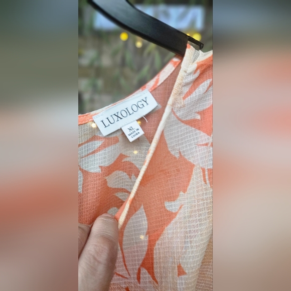 Ladies Dress - Picture 6 of 9